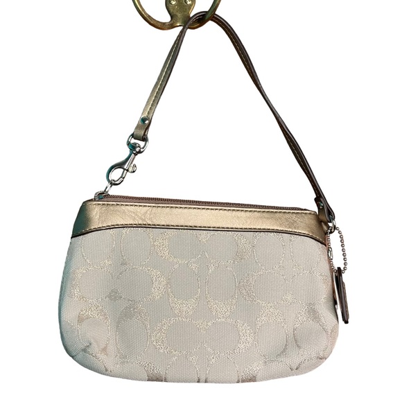 Coach Metallic Gold/Khaki Signature Pleated Wristlet Handbag New - Picture 7 of 10